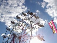 Ferris wheel to the sky